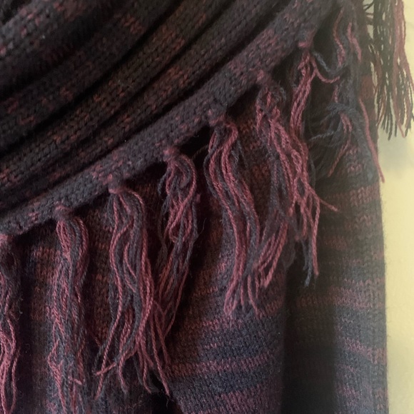 Notations Turtleneck Frilly Sweater Size M - Picture 6 of 10